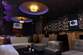 48 Lounge